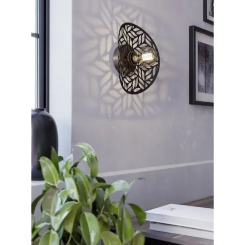 Aplique de Parede com Padrão de Folhas em Bronze SWABY EGLO 44125