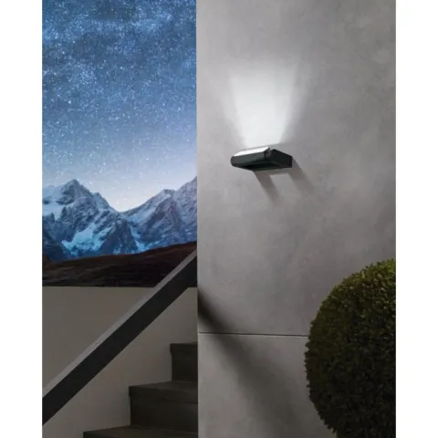 Aplique de Parede Exterior com LED e Alumínio Fundido BRIANZA EGLO 98707