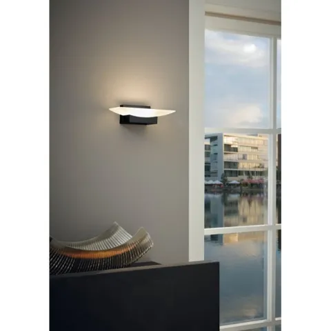 Aplique de Parede LED com Abajur Branco METRASS EGLO 98888