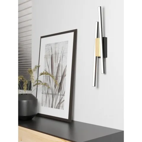 Aplique de Parede LED em Metal Preto e Madeira Natural PANAGRIA EGLO 900491