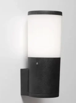 Aplique Exterior Amelia E-27 Preto Fumagalli