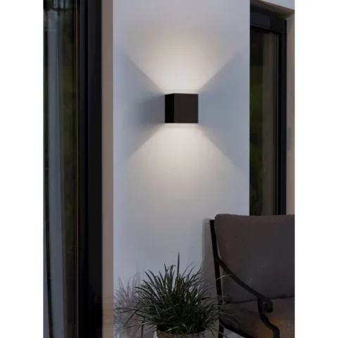 Aplique Exterior com Duas Fontes de Luz e Abas Ajustáveis CALPINO 3 EGLO 901064