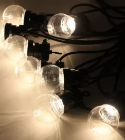 Cabo de arraial/grinalda de luzes com 10 lâmpadas G45 - 3W 2700k IP65 com 8 metros branco