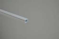 Calha técnica 20X12,5mm branca EFAPEL 10030 cbr (preço ao metro - compra obrigatória em múltiplos de 2)