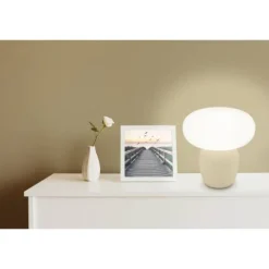 Candeeiro de Mesa com Base Cerâmica Creme e Abajur de Vidro Branco CAHUAMA EGLO 99824