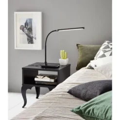 Candeeiro de mesa com LED branco neutro e cabeça ajustável LAROA EGLO 96438