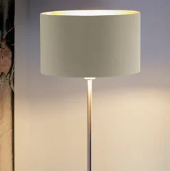 Candeeiro de Pé MASERLO com Abajur Taupe e Base Níquel Mate 95171