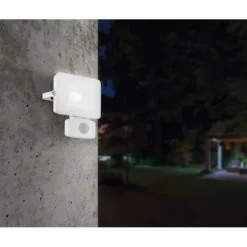Projetor de Exterior com Sensor de Movimento FAEDO 3 EGLO 33156