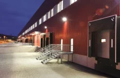 Projetor led start flood flat 18W sylvania